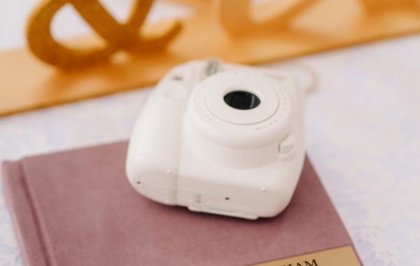 Фотоаппарат мгновенной печати FUJIFILM Instax Mini 8